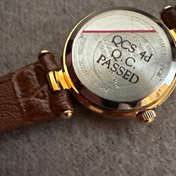 Gucci Paolo Gucci Genuine Diamond and Leather Watch - Picture 7 of 16